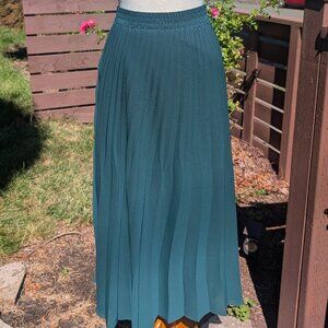 Max Studio Pleated Emerald Green Midi Skirt - XL
